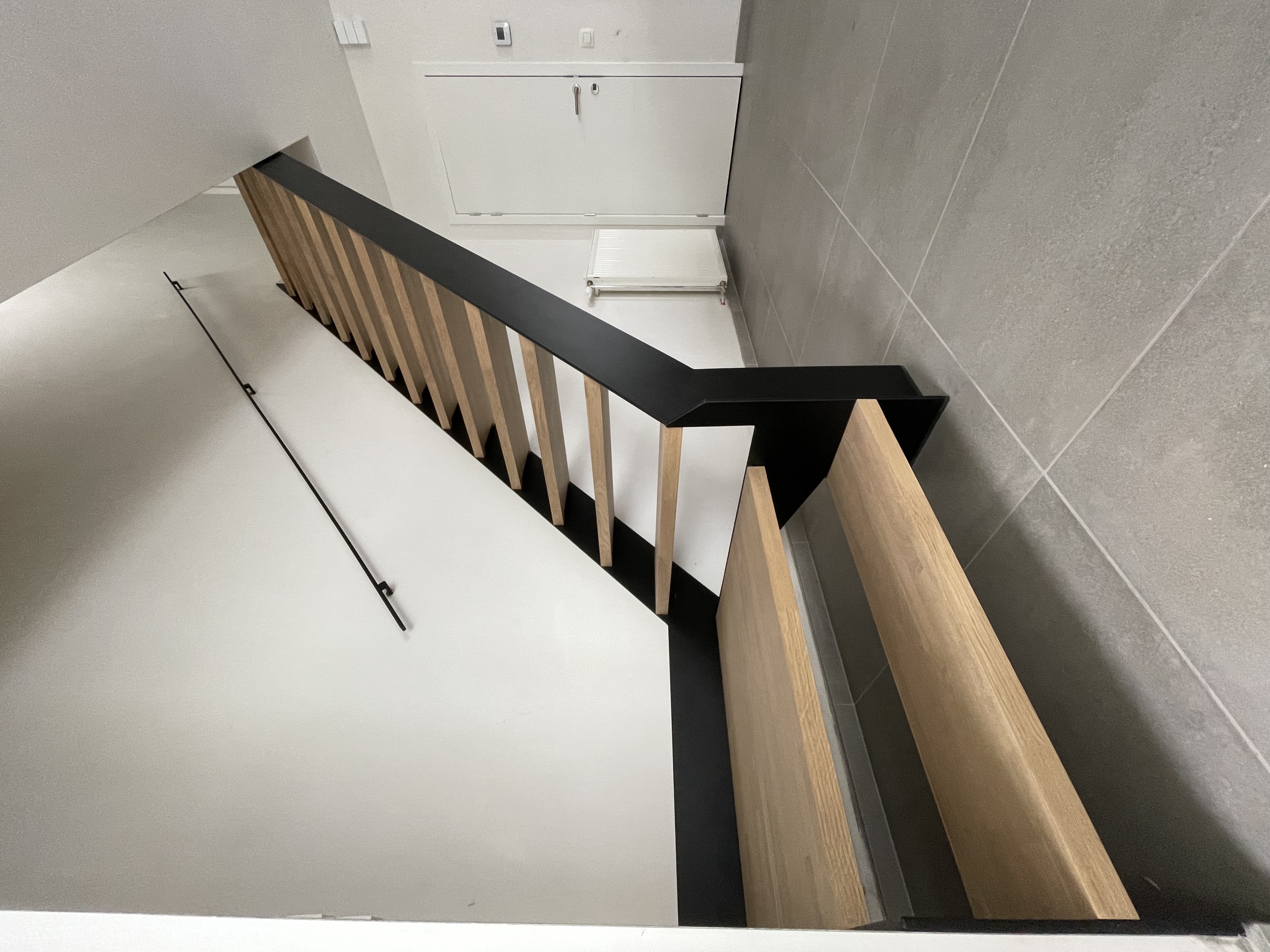 Hout MD